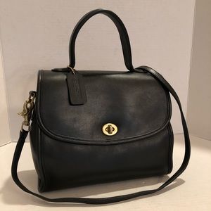 Authentic Classic Coach Manor Bag